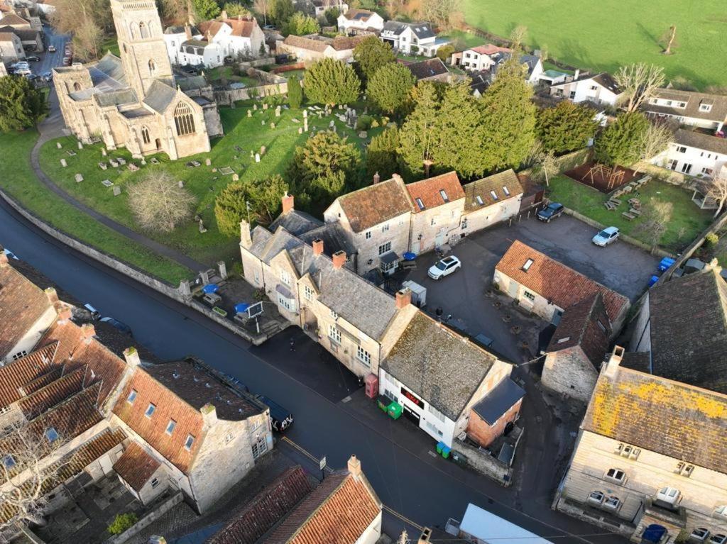 The George Inn Wedmore Extérieur photo